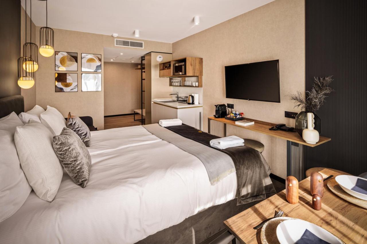Apartament Trzyosobowy typu Studio Deluxe